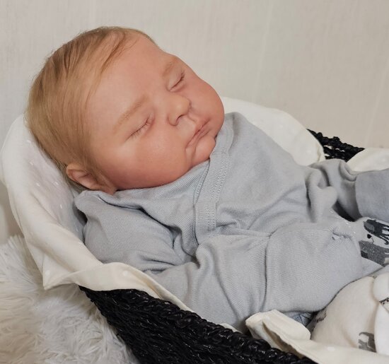 It's a boy - Image 13